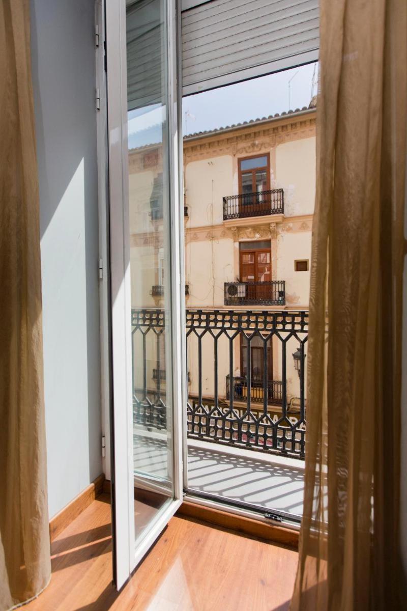 You & Co. J. Botanico Boutique Hotel Valencia Room photo